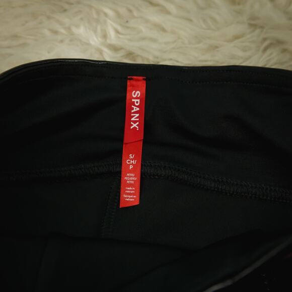 Spanx Size Small S SpanxShape Black Faux Patent Leather High Waist Leggings NEW - Picture 6 of 8